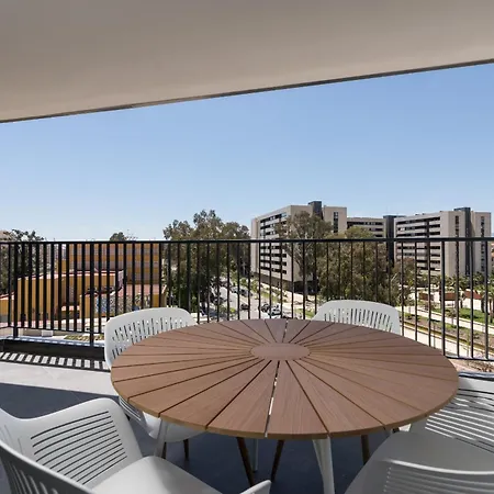 Apartment Homes Urban Sky Tower 4 G *